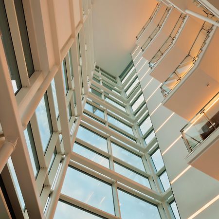 Holiday Inn Derby Riverlights By Ihg Bagian luar foto
