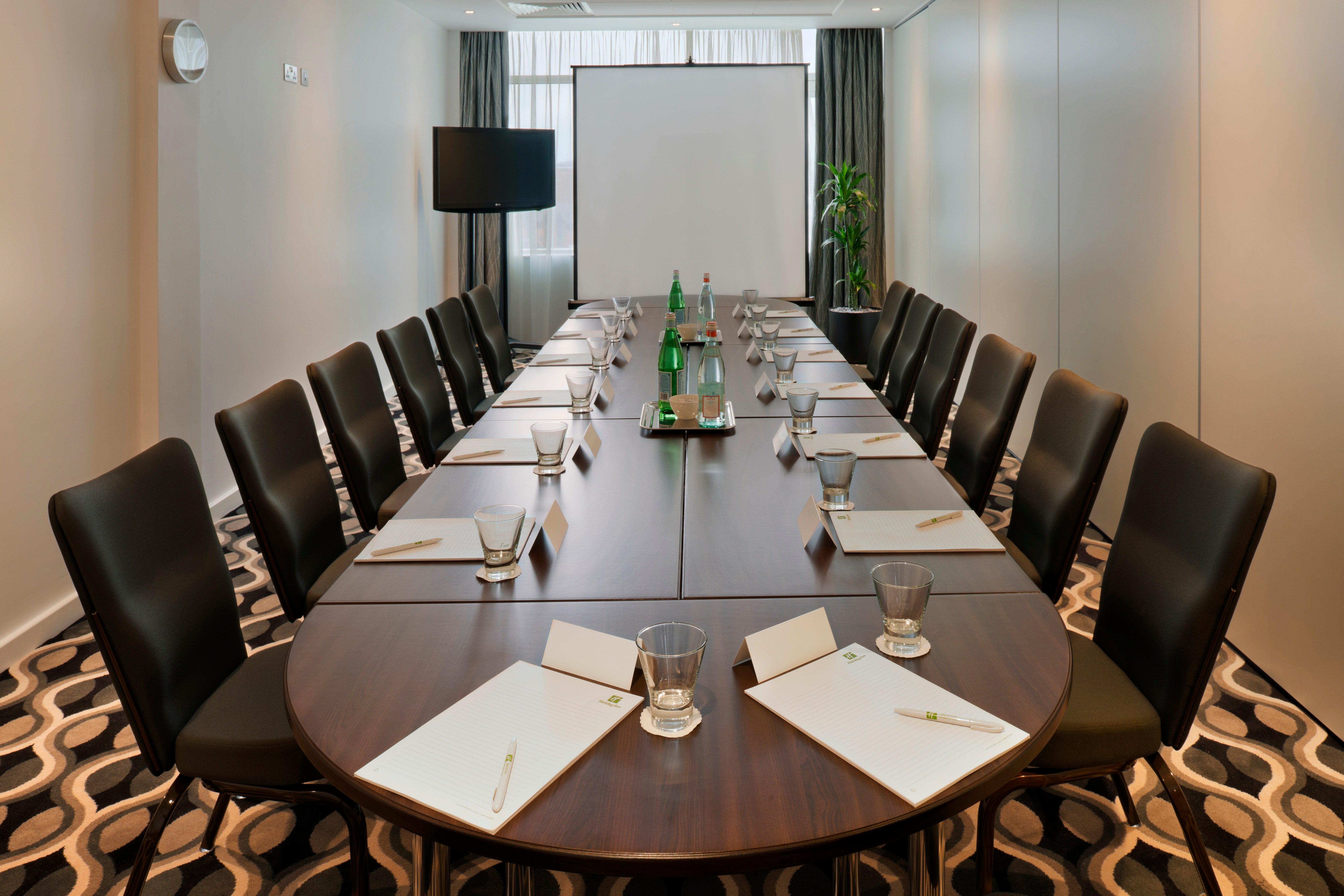 Holiday Inn Derby Riverlights By Ihg Bagian luar foto