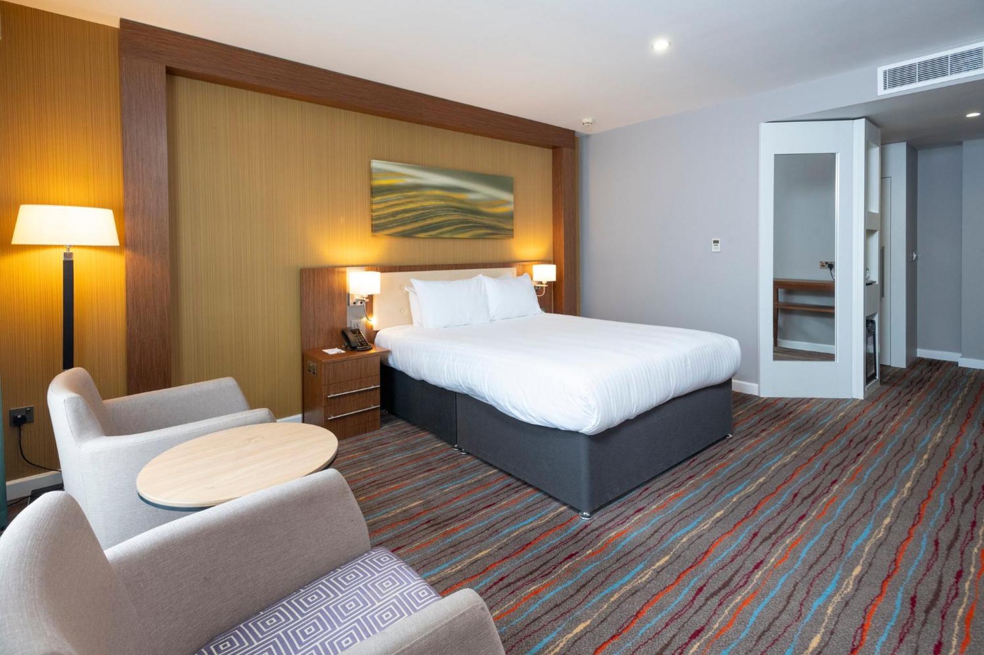 Holiday Inn Derby Riverlights, An Ihg Hotel Bagian luar foto