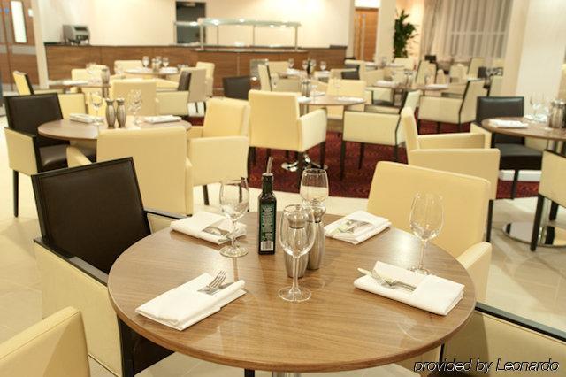Holiday Inn Derby Riverlights By Ihg Restoran foto